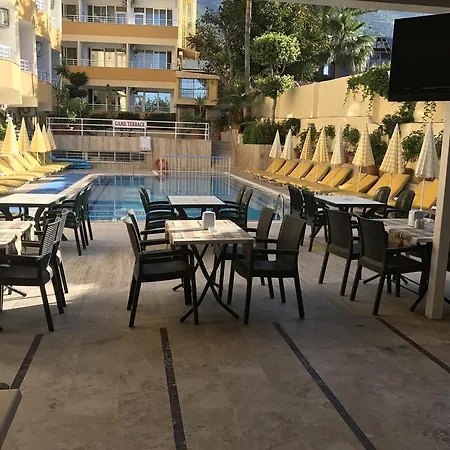 Muz Hotel