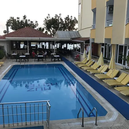 Hotel Muz