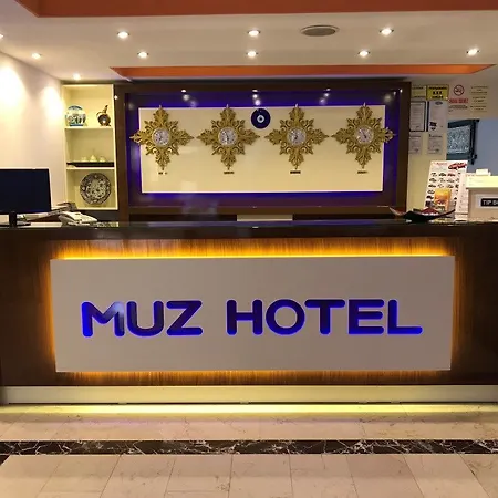 ホテル Muz