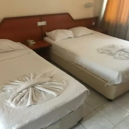 Ξενοδοχείο Muz Αλάνια