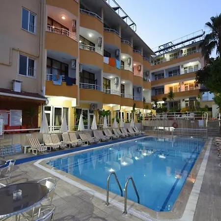 Hotel Muz 2*